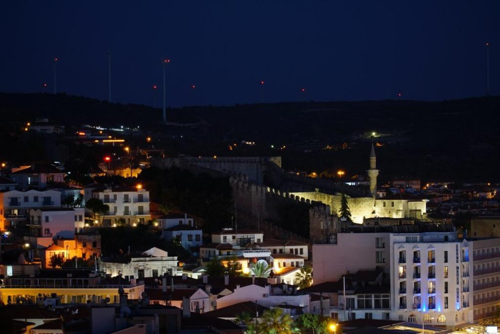 Cesme Minerva Port Hotel Esterno foto